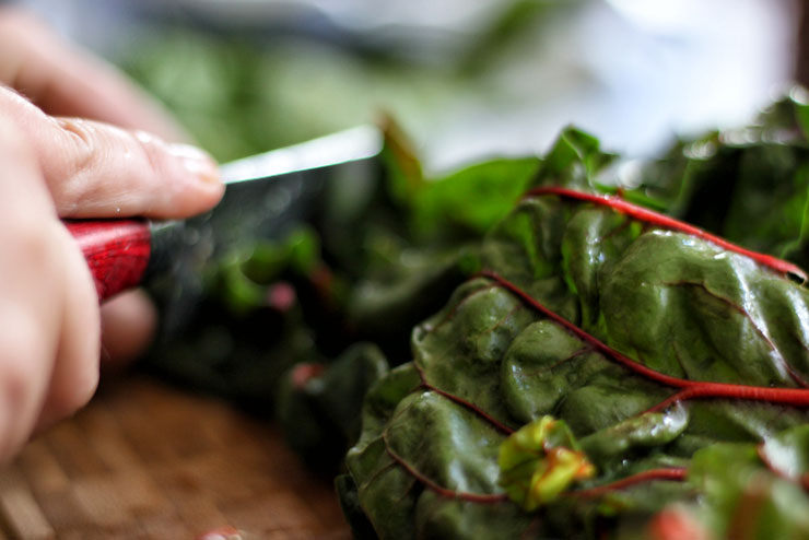 Aloe vera kombucha with chard und spinach- a great smoothie for hot days - the chard and spinach