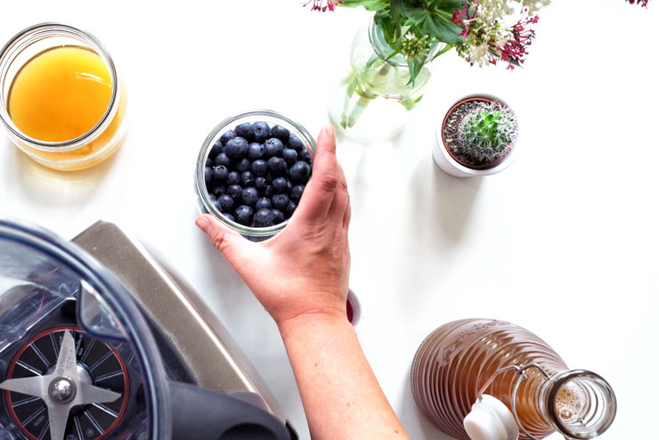 Blueberry kombucha with acai berry - exotic, tasty and full of power - the blueberry