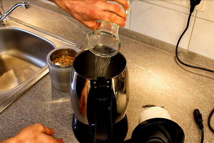 Sojamilchbereiter-Soymilkmaker