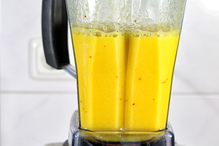 Hot Orange Kefir Drink with Chili and Oranges - a tasty and spicy recipe for hot food lovers - Mixer