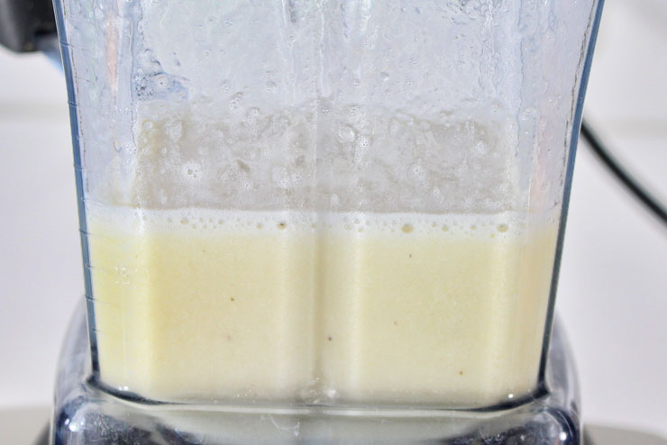 Kefir Cherry Banana Juice - a tasty popular drink with fresh Bananas and Cherries combined with sparkling Water Kefir - mixed banana