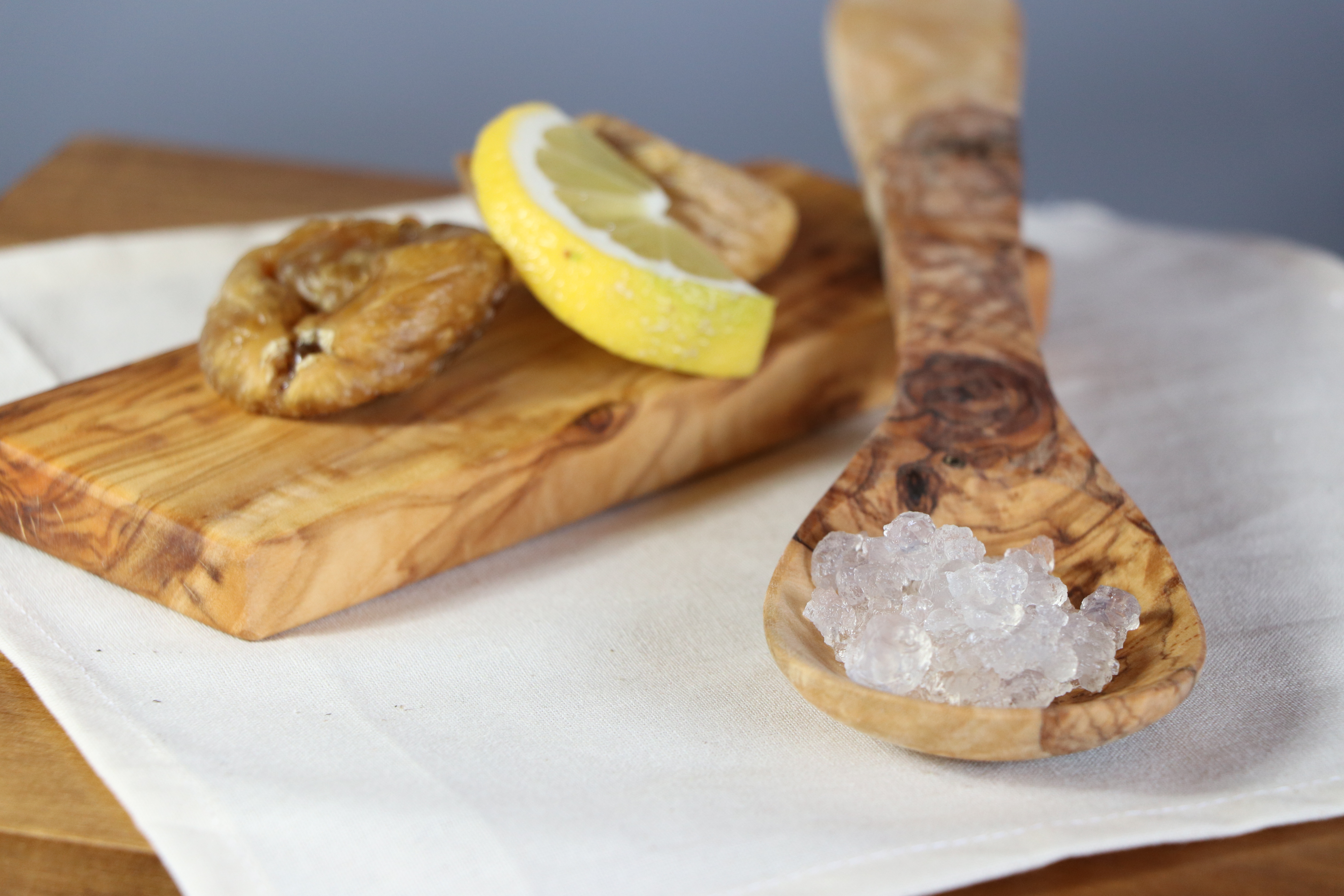 Wasserkefir mit Holzlöffel